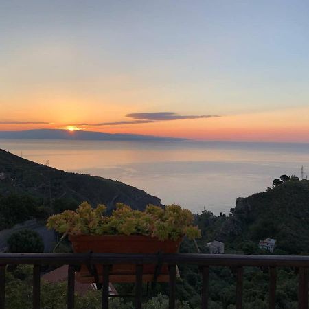 Appartamento Casa Rocca di Mola Castelmola Esterno foto