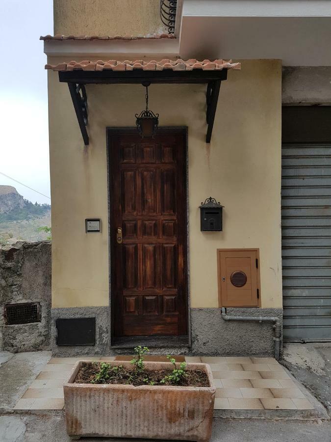 Appartamento Casa Rocca di Mola Castelmola Esterno foto